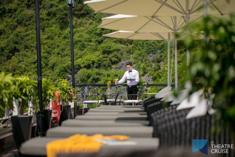 Sundeck-7