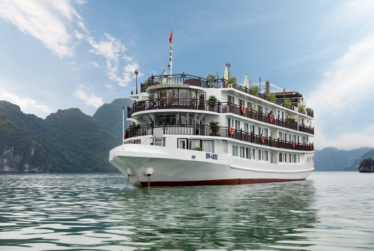 du_thuyen_gia_re_vip_ha_long